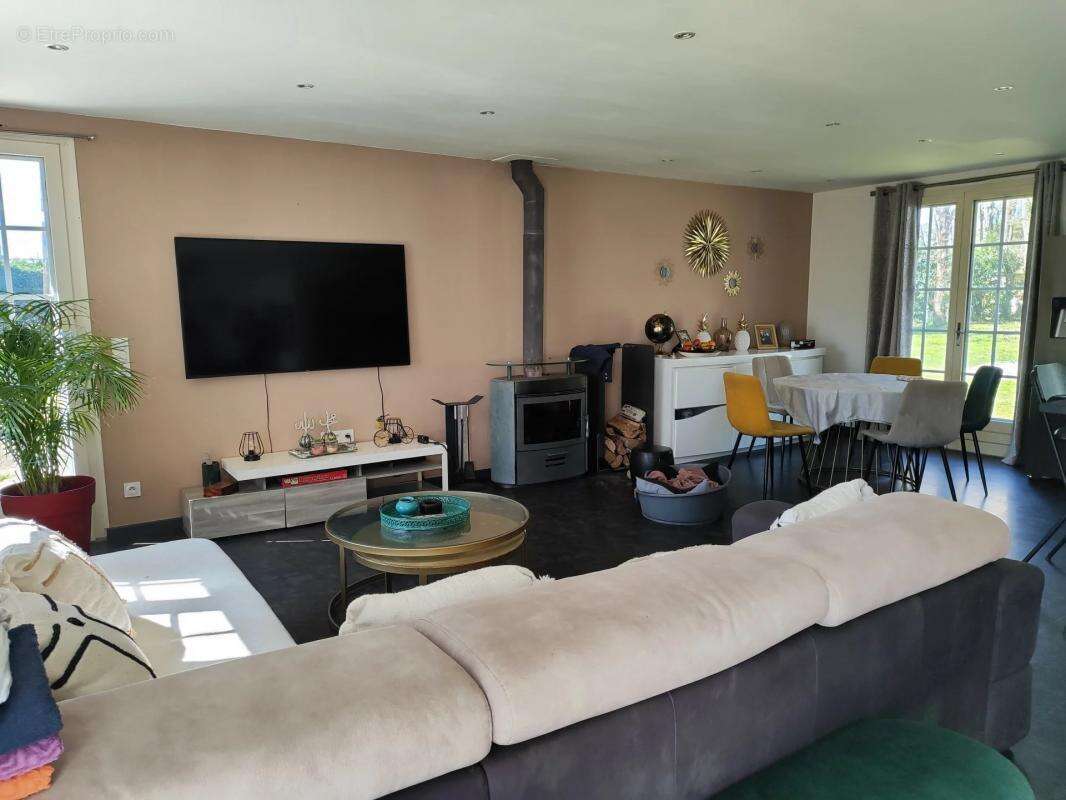 Maison à SAINT-MOLF