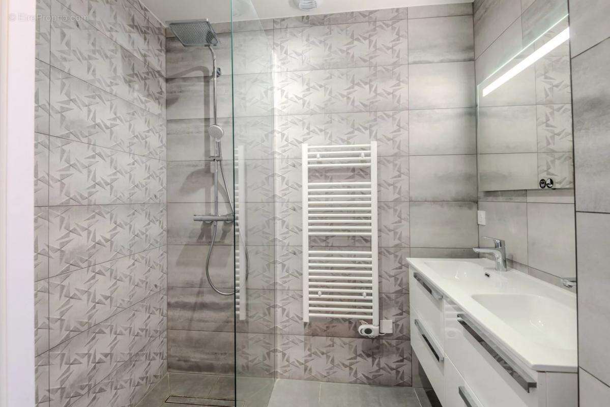 Appartement à NEUVECELLE