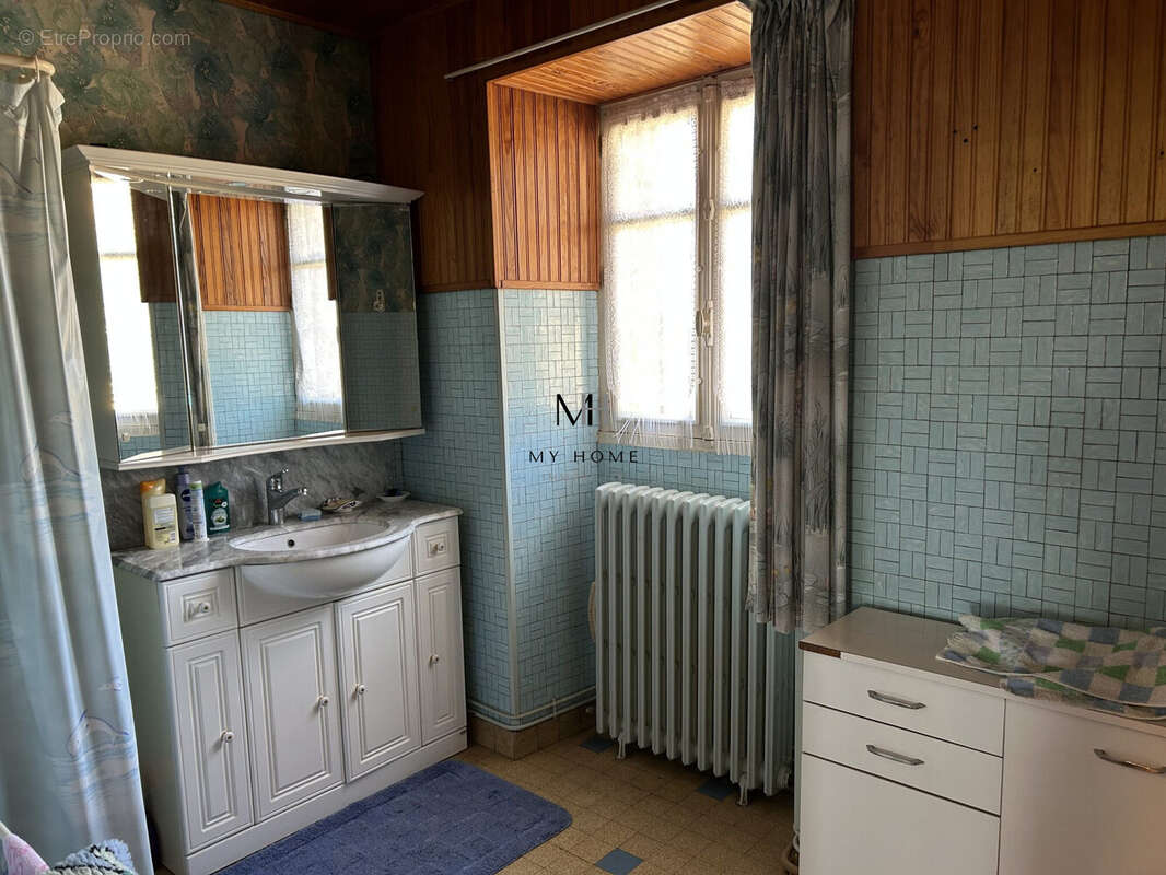 Maison à ASSE-LE-BOISNE