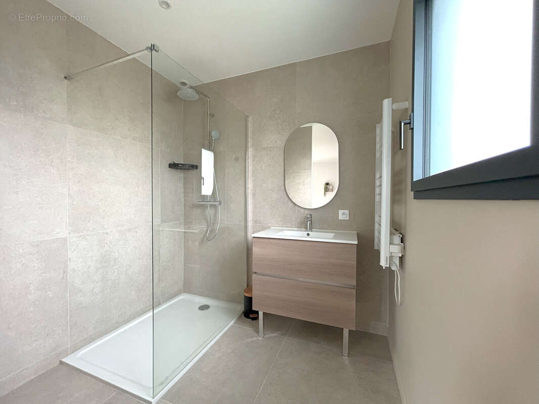 Maison à MONTMERLE-SUR-SAONE