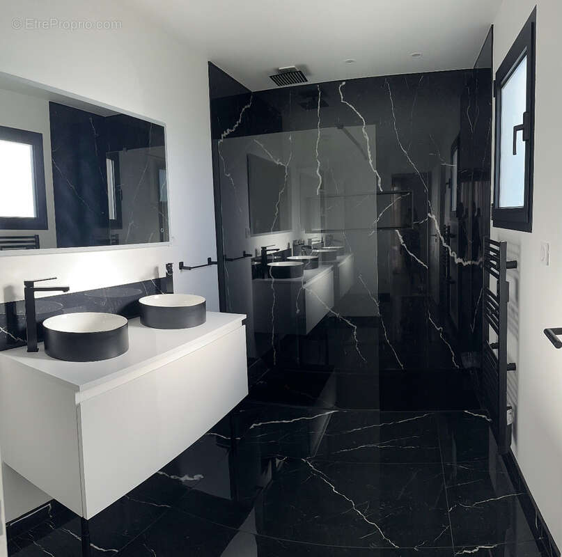 Maison à HENOUVILLE