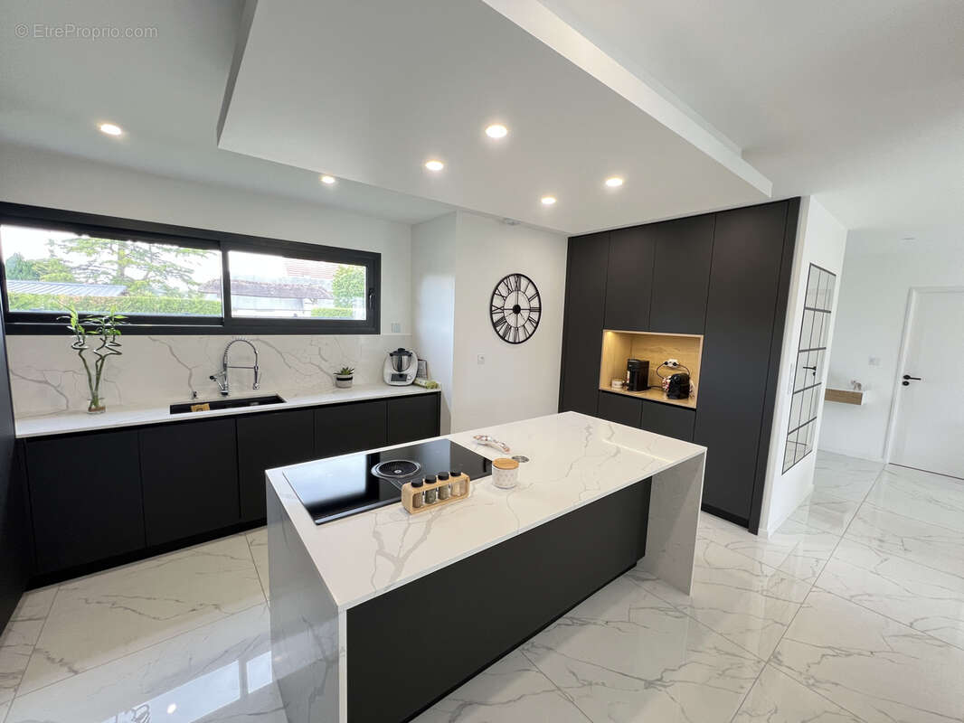 Maison à HENOUVILLE