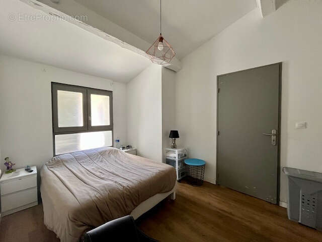 Appartement à MARSEILLE-9E