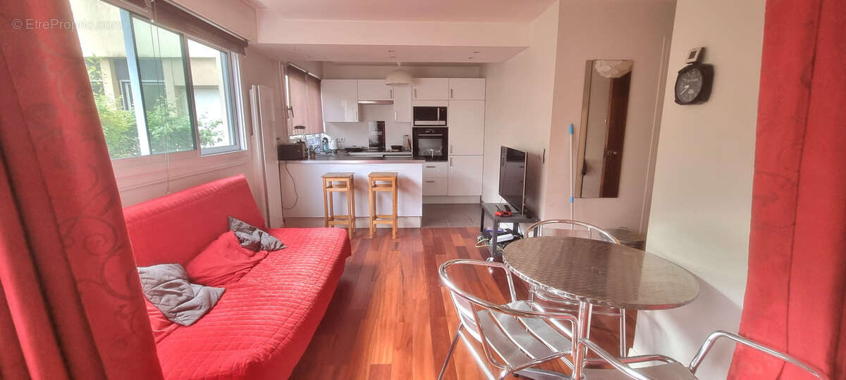 Appartement à ISSY-LES-MOULINEAUX