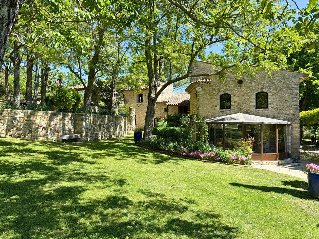 Maison à SAINT-MICHEL-L'OBSERVATOIRE
