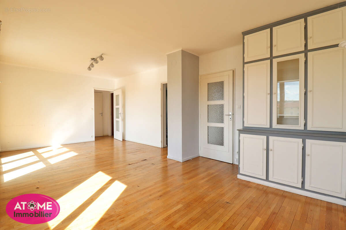 Appartement à JOEUF