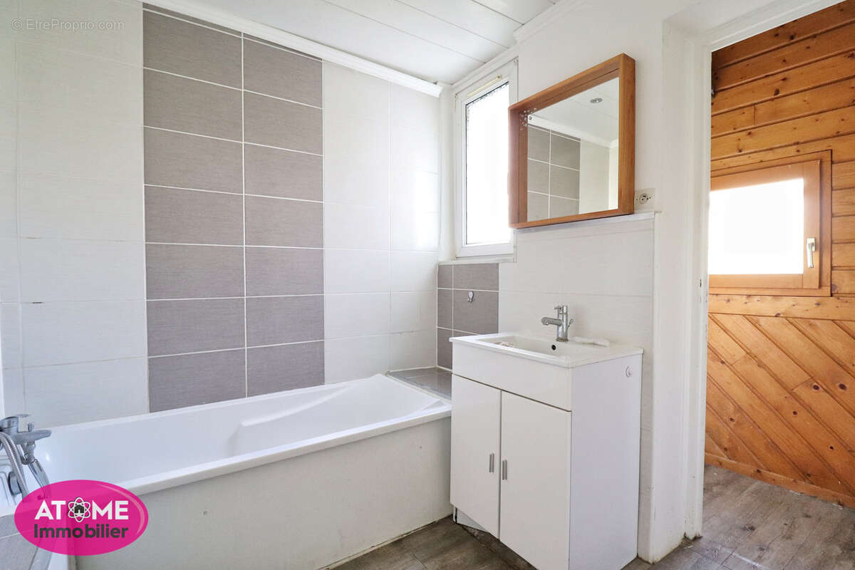 Appartement à JOEUF