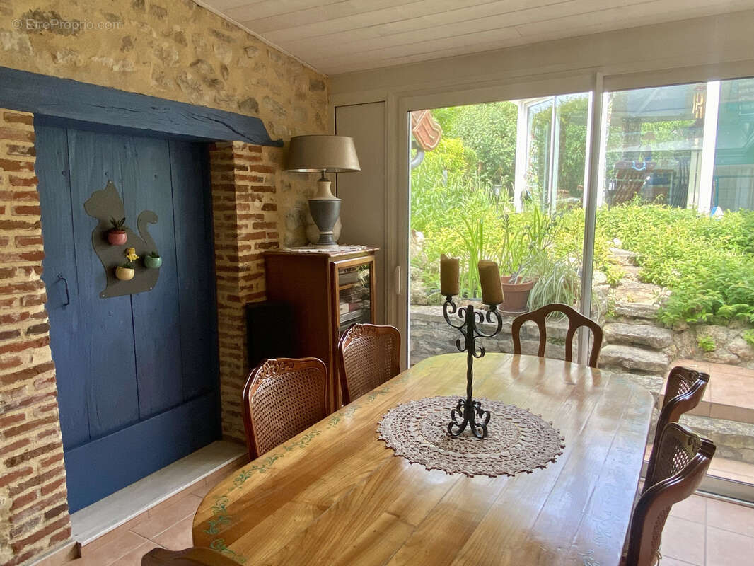 Maison à SAINT-BONNET-DE-ROCHEFORT