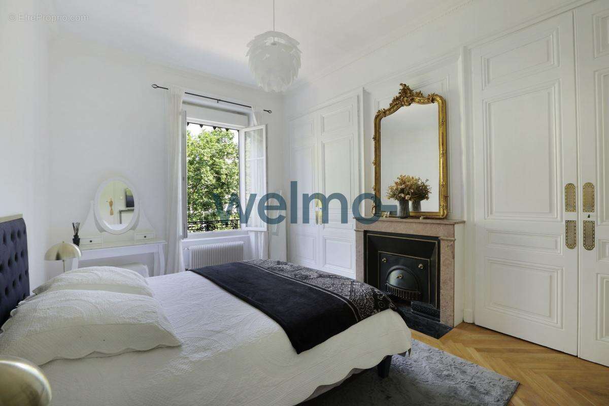 Appartement à LYON-6E