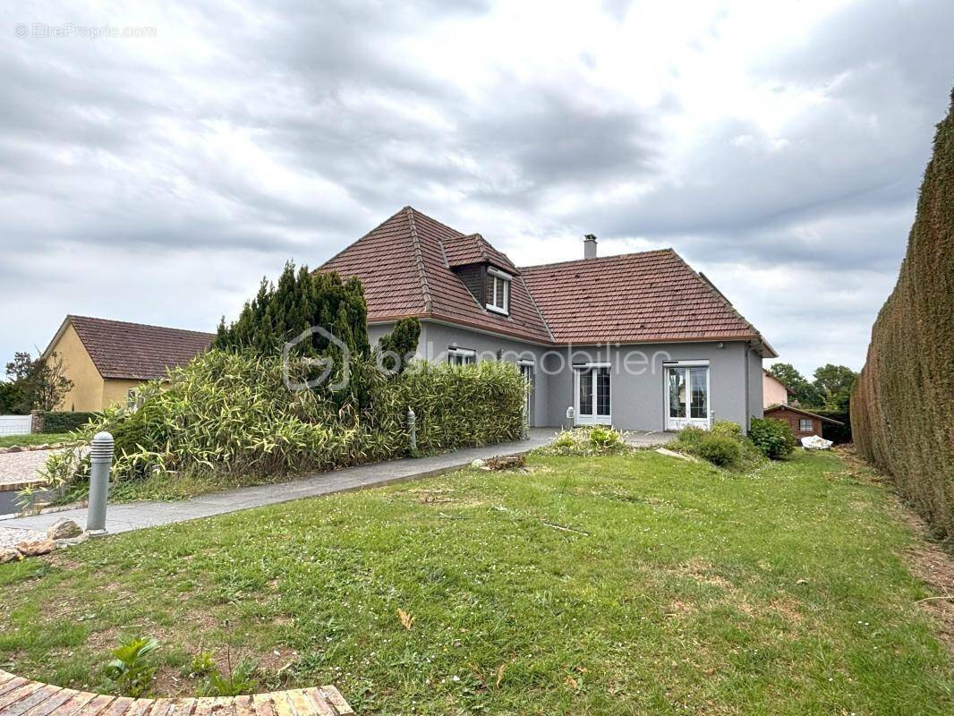 Maison à SAINT-QUENTIN-LA-MOTTE-CROIX-AU-BAILLY