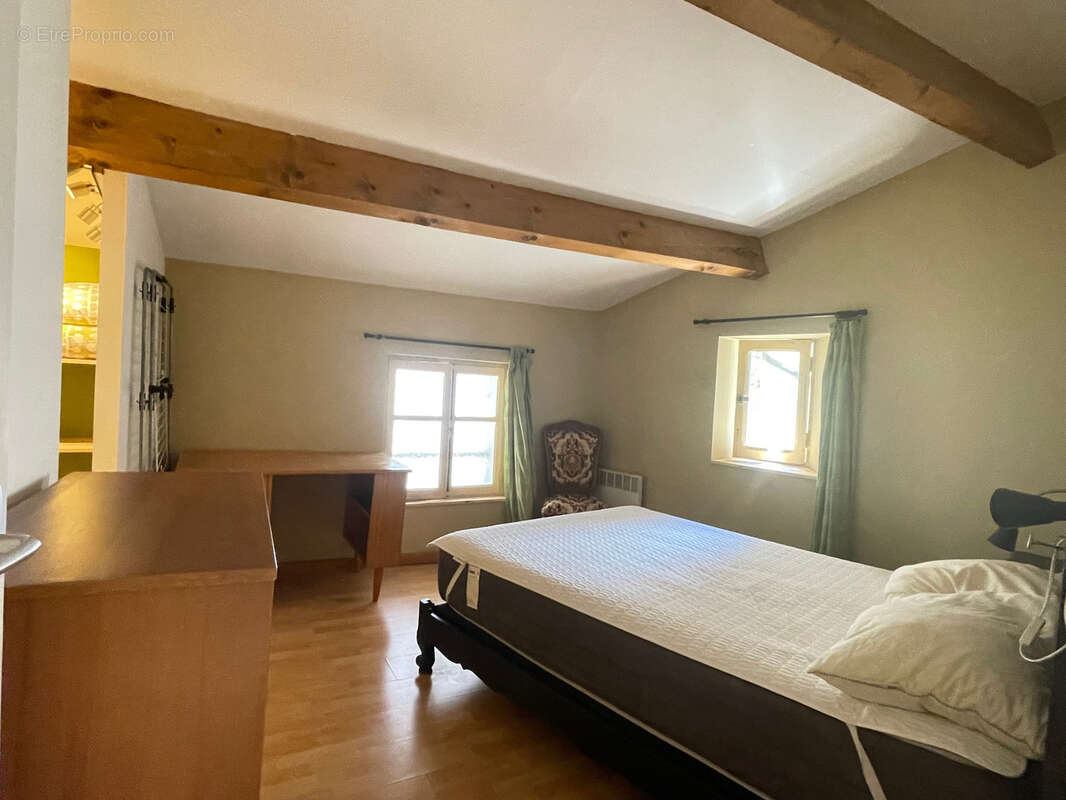 Maison à PONT-SAINT-ESPRIT