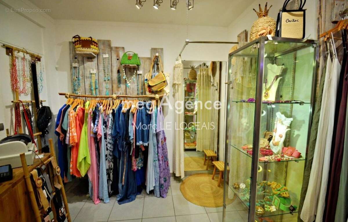 Commerce à SAINT-FRANCOIS