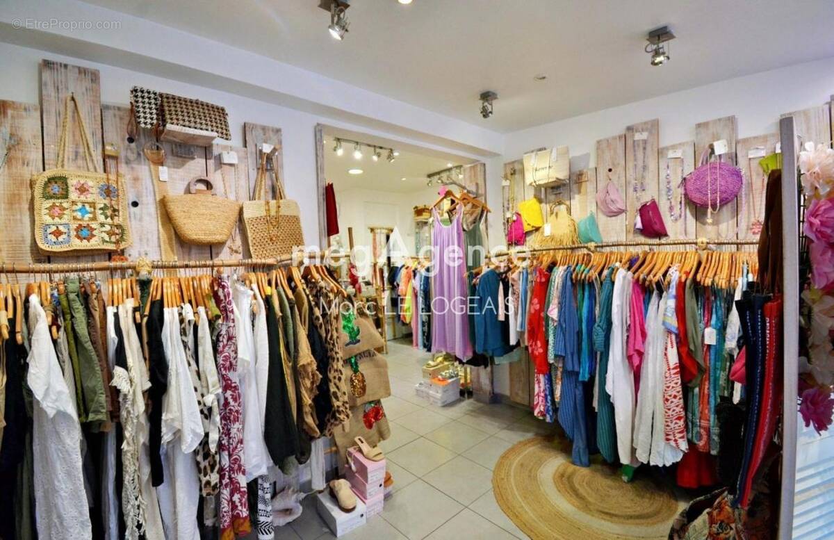 Commerce à SAINT-FRANCOIS