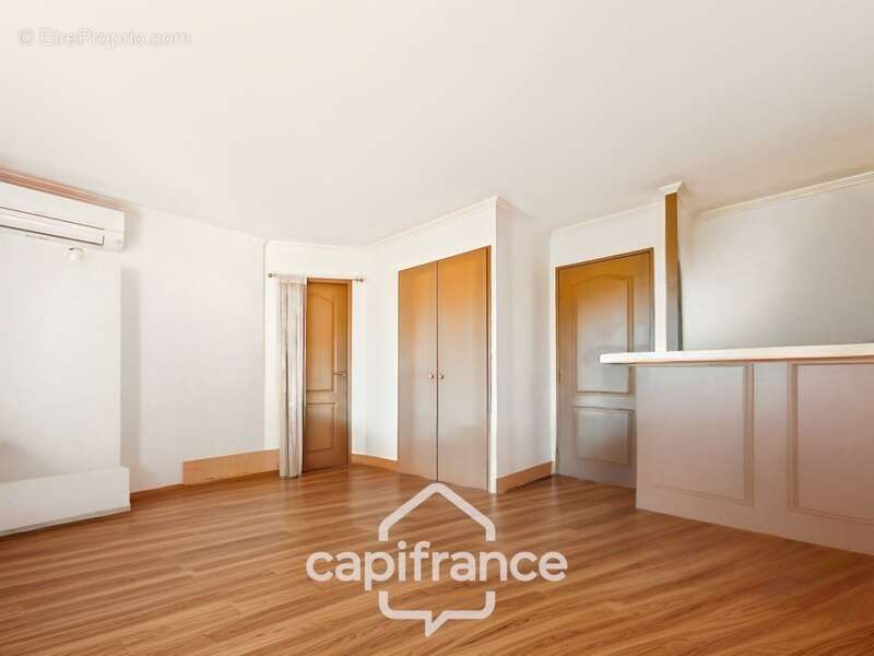 Appartement à MALLEMORT