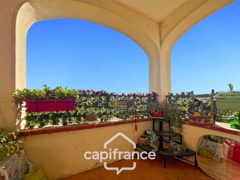 Appartement à MALLEMORT