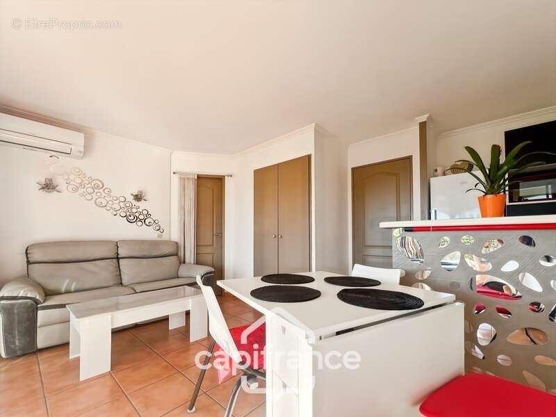 Appartement à MALLEMORT