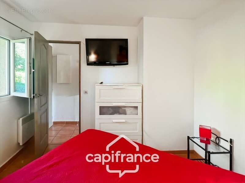 Appartement à MALLEMORT