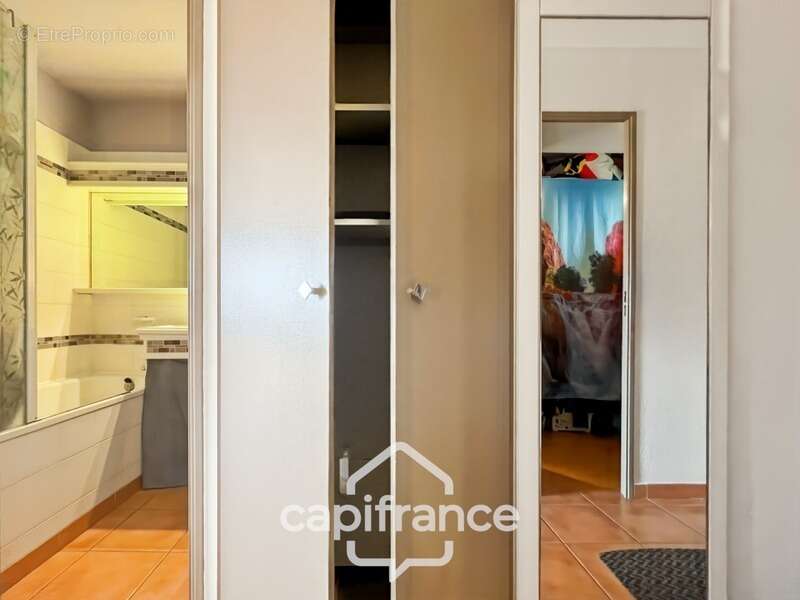 Appartement à MALLEMORT