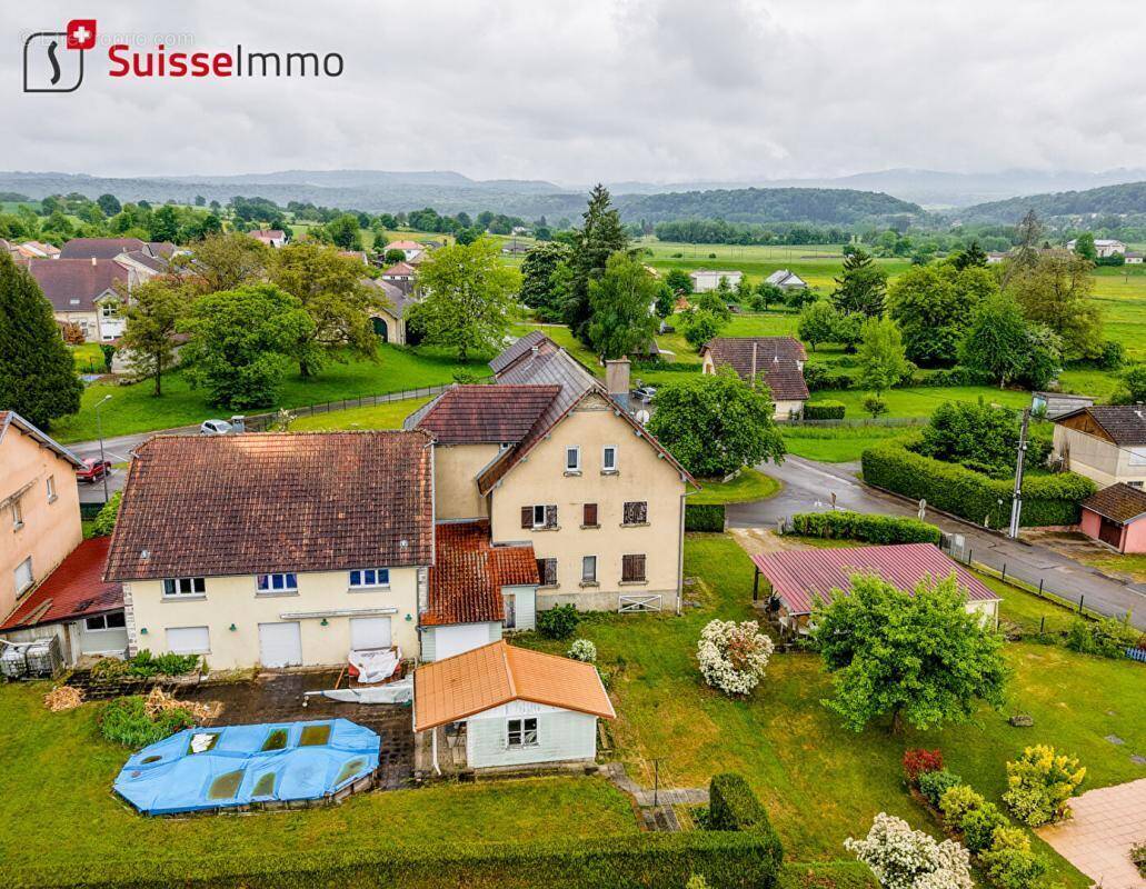 Maison à L&#039;ISLE-SUR-LE-DOUBS