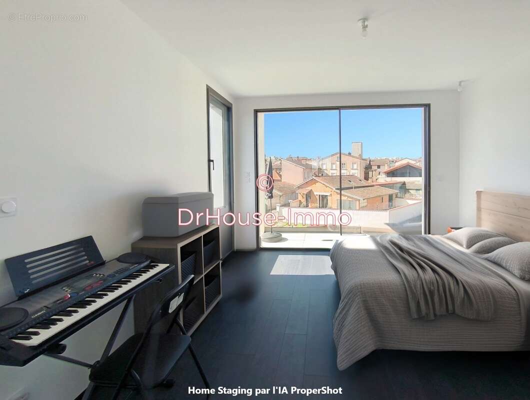 Maison à SAINT-LAURENT-SUR-SAONE