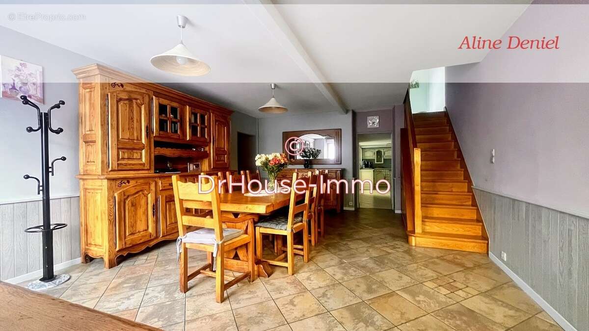 Maison à LA HAYE-DU-PUITS