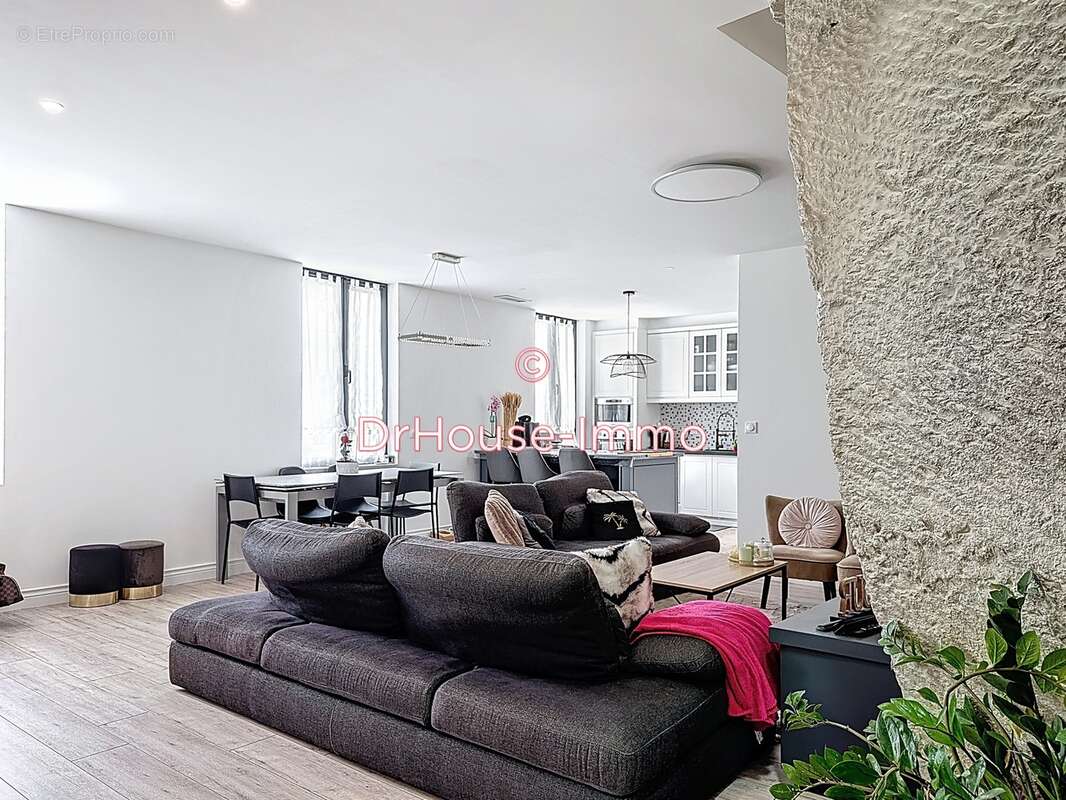 Maison à COULOUNIEIX-CHAMIERS