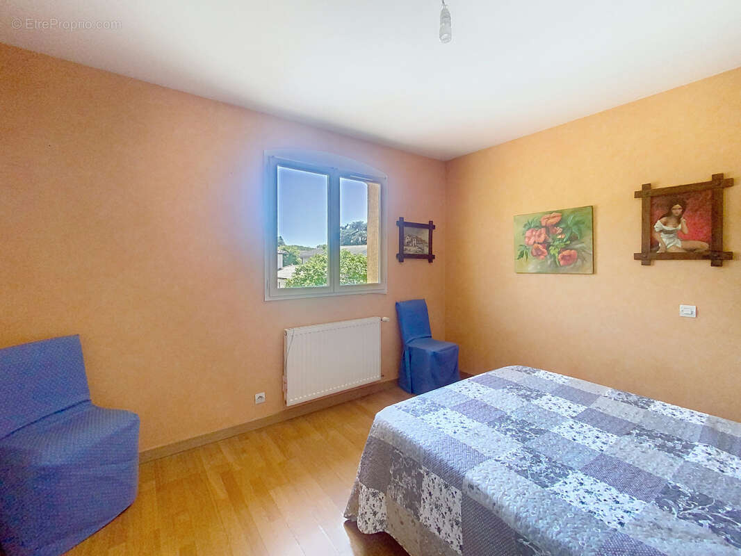 Maison à MONTMERLE-SUR-SAONE