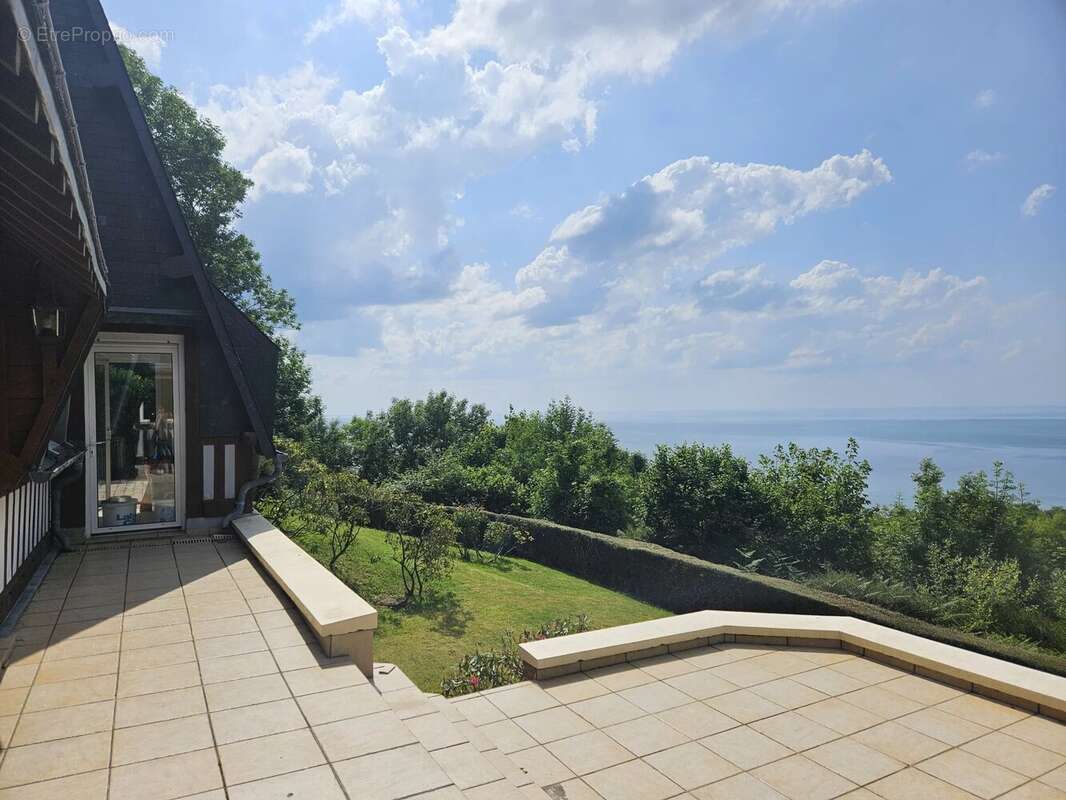 Maison à VILLERVILLE