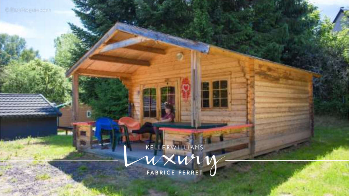 Maison à SAINT-SAUVES-D&#039;AUVERGNE