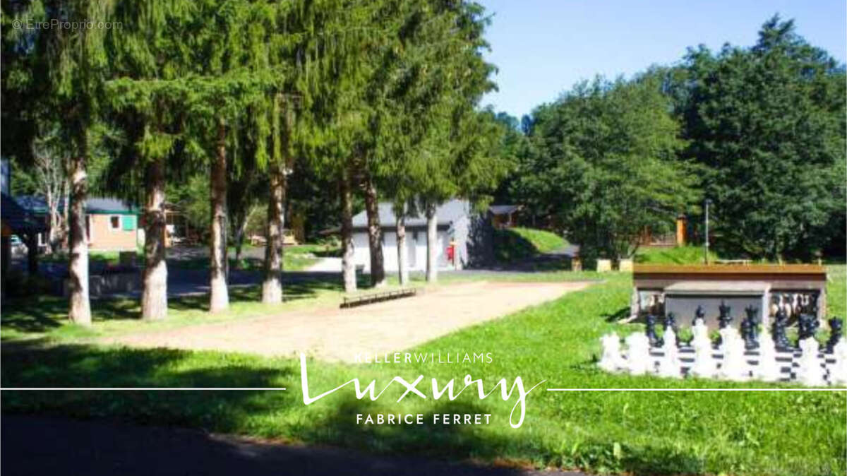 Maison à SAINT-SAUVES-D&#039;AUVERGNE