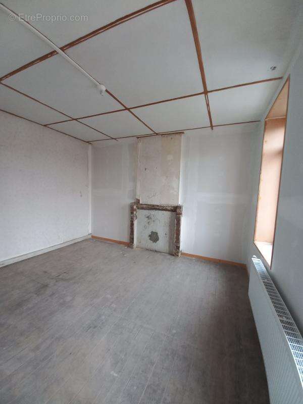 Maison à NOYELLES-GODAULT