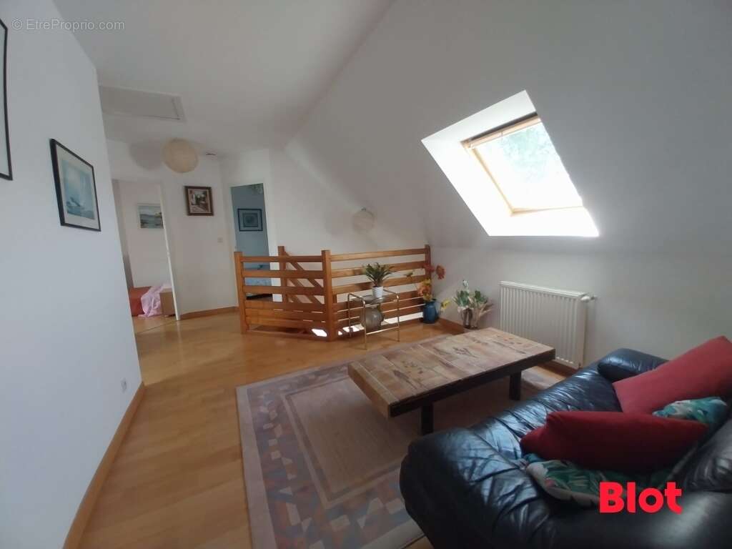 Maison à SAINT-JOUAN-DES-GUERETS