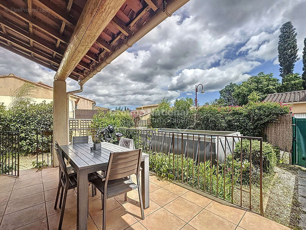 Maison à CHEVAL-BLANC