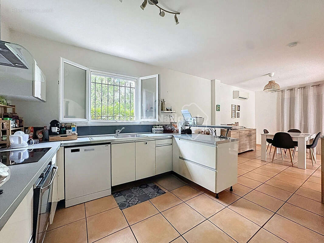 Maison à CHEVAL-BLANC