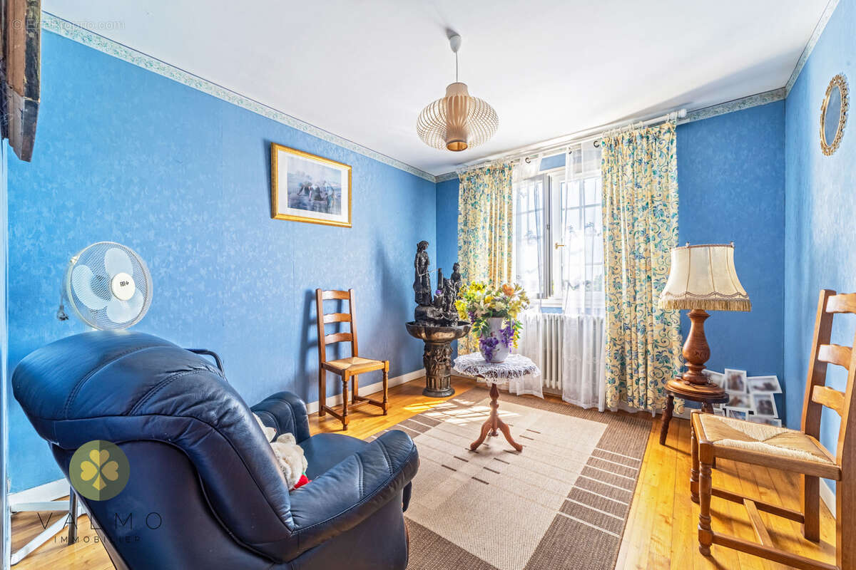 Maison à FAVEROLLES