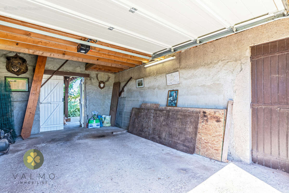 Maison à FAVEROLLES