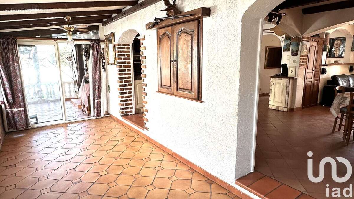 Photo 8 - Maison à SOLLIES-PONT