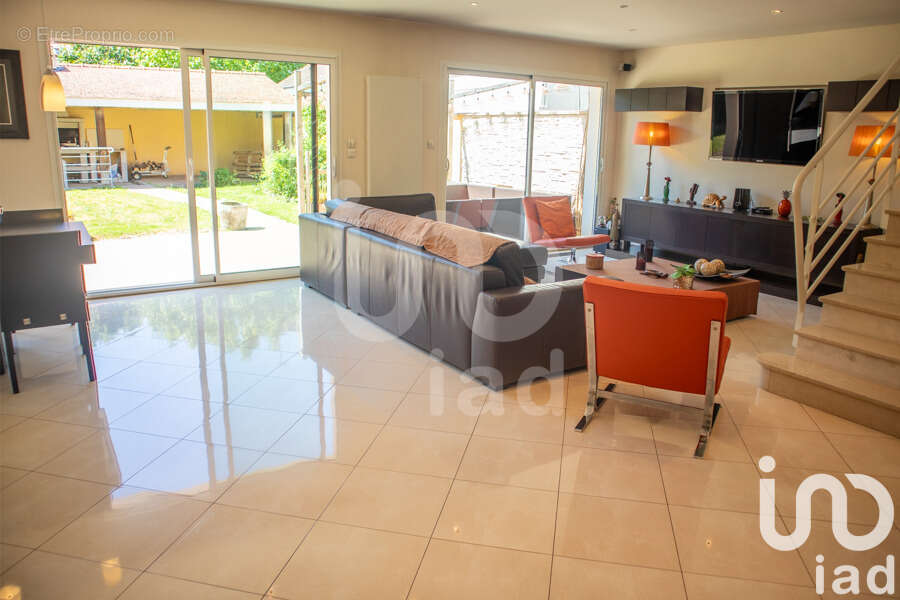 Photo 3 - Maison à OZOIR-LA-FERRIERE