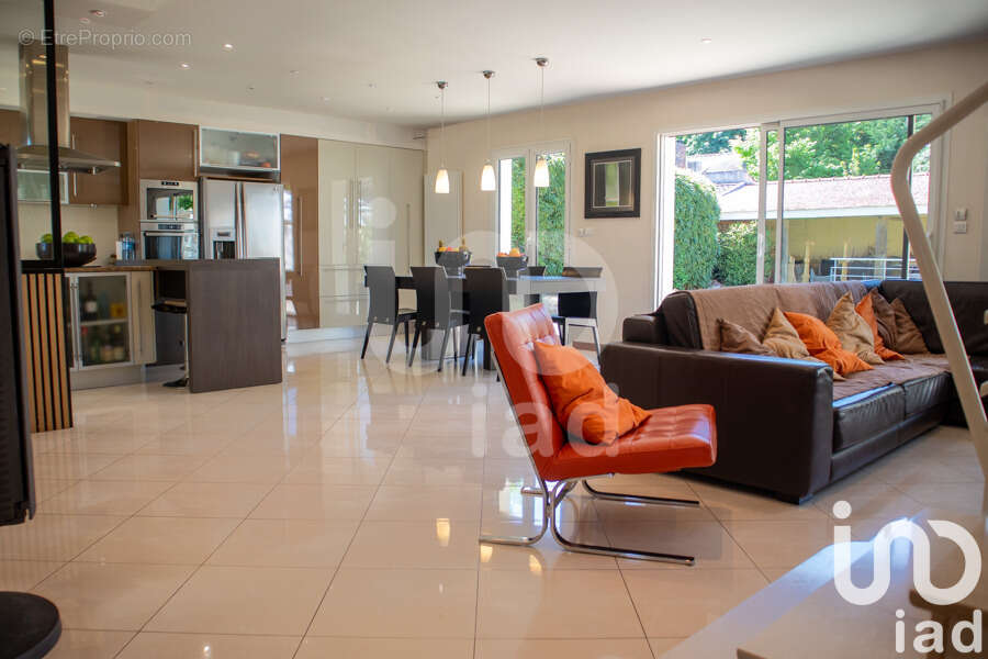 Photo 5 - Maison à OZOIR-LA-FERRIERE