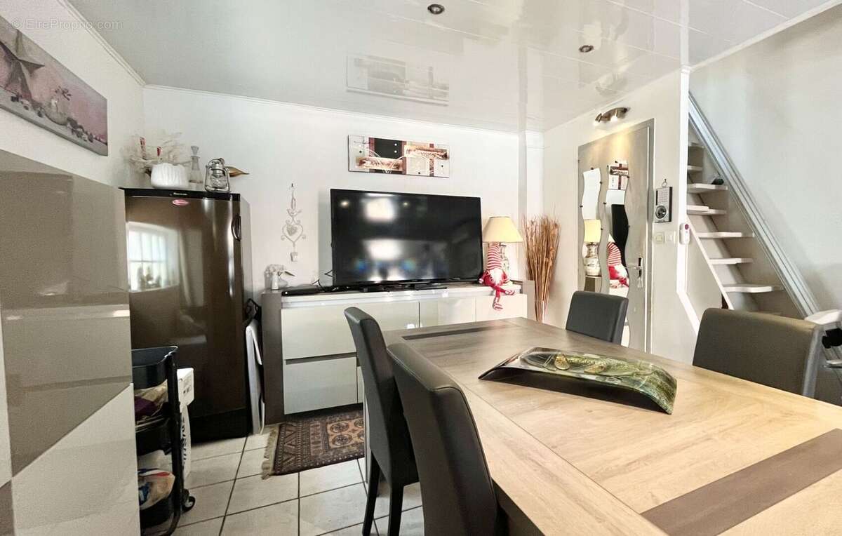 Maison à FRONTIGNAN