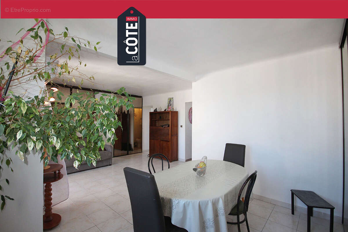 Appartement à CARRY-LE-ROUET