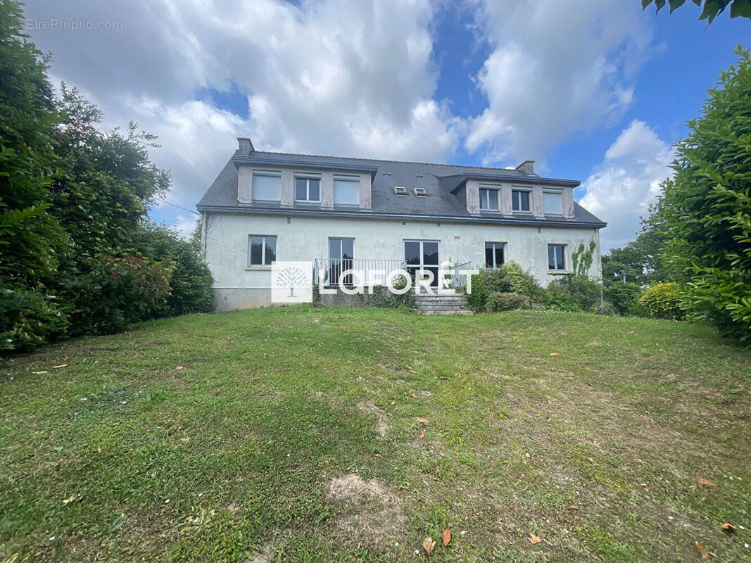 Appartement à PEAULE