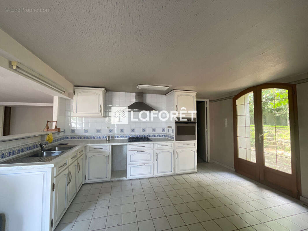 Appartement à PEAULE