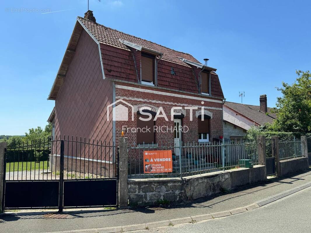 Photo 1 - Maison à SERQUEUX