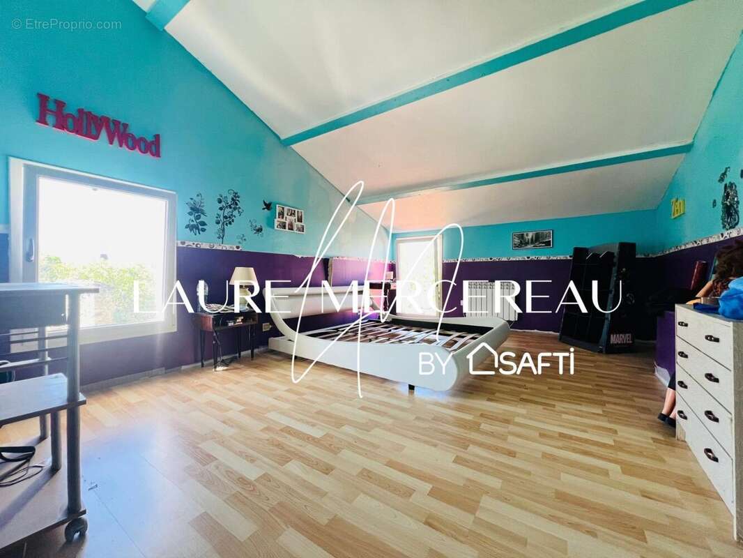 Photo 9 - Maison à SAINT-ETIENNE-DU-BOIS