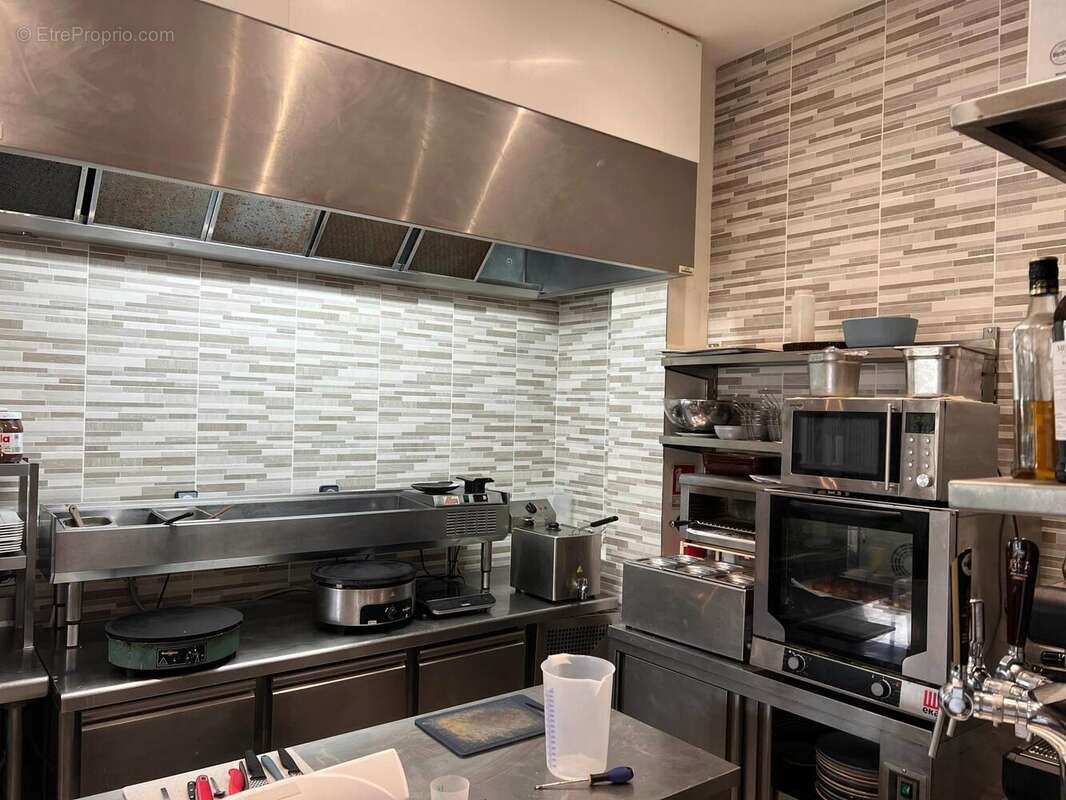 Photo 6 - Commerce à SAINT-MARS-DU-DESERT