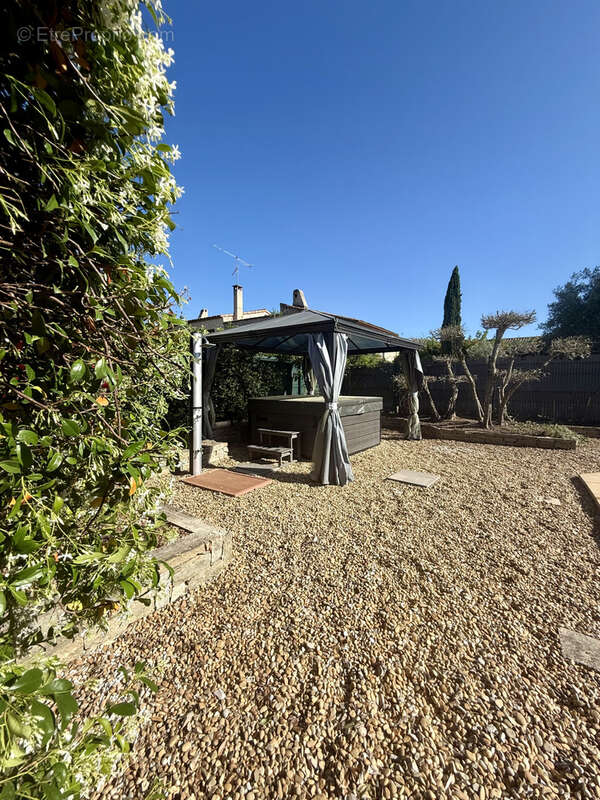 Maison à SAINT-MAXIMIN-LA-SAINTE-BAUME