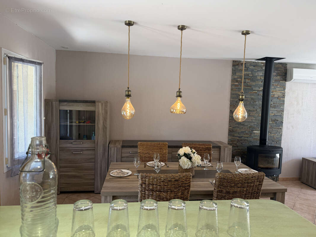 Maison à SAINT-MAXIMIN-LA-SAINTE-BAUME