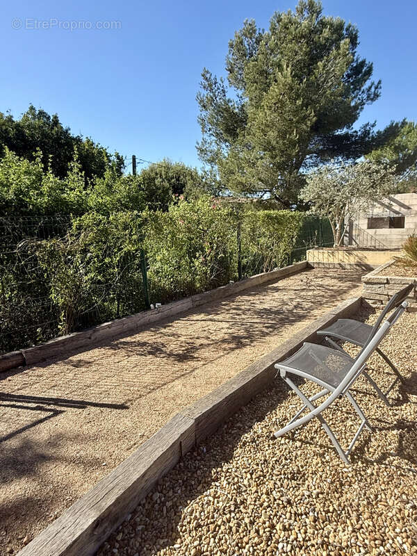 Maison à SAINT-MAXIMIN-LA-SAINTE-BAUME