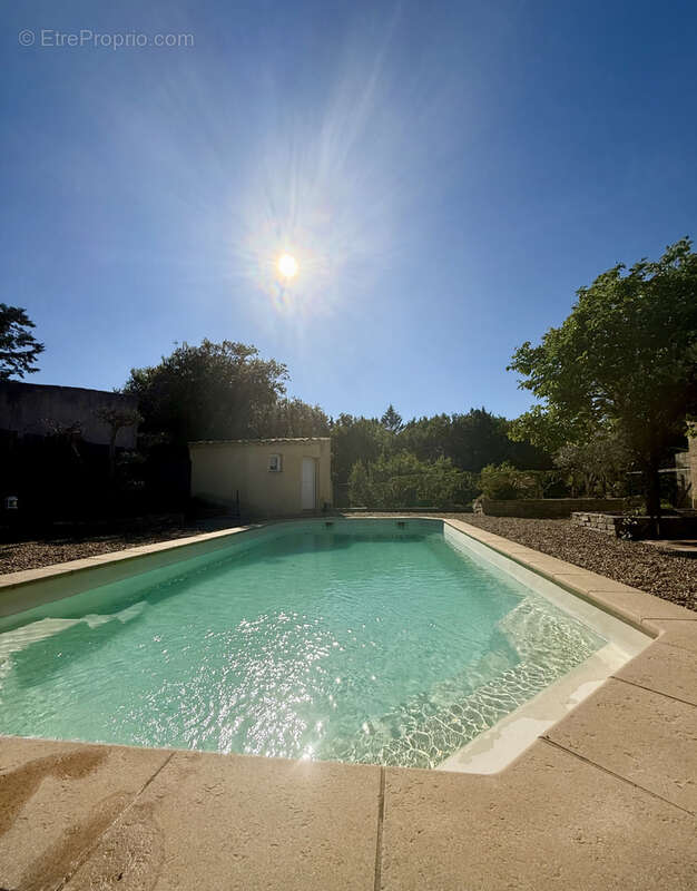 Maison à SAINT-MAXIMIN-LA-SAINTE-BAUME